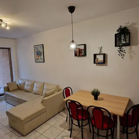 Apartment Iva ***, Centar Of
